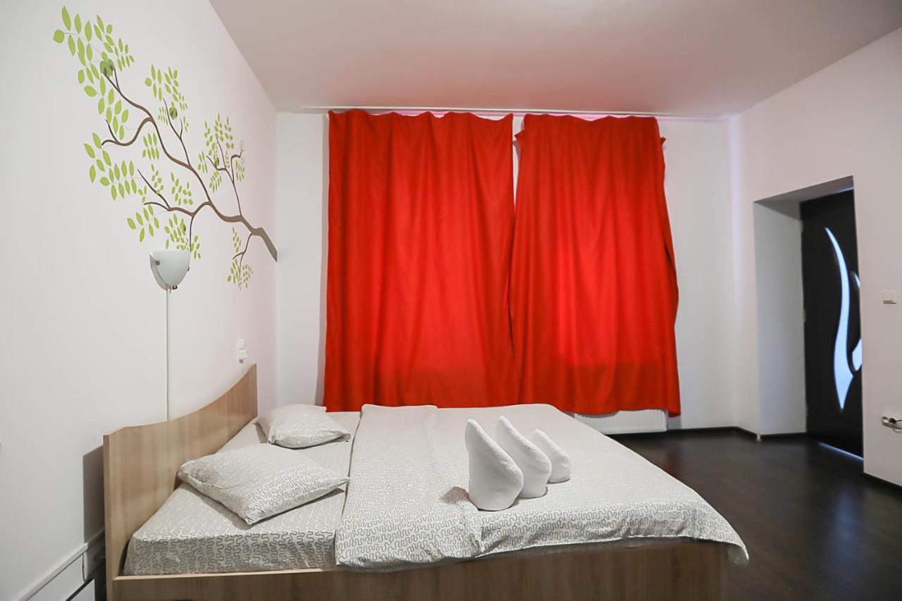 La Nuc Residence Μπρασόβ Εξωτερικό φωτογραφία