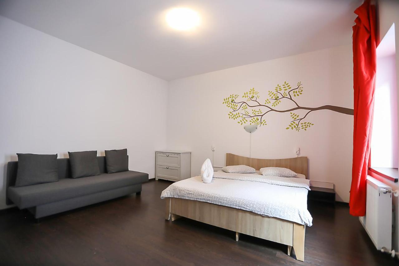 La Nuc Residence Μπρασόβ Εξωτερικό φωτογραφία
